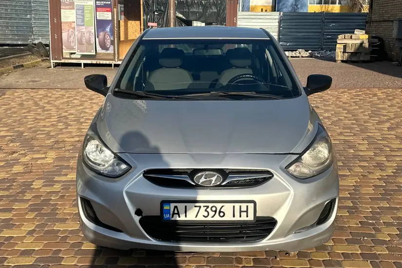 Hyundai Accent