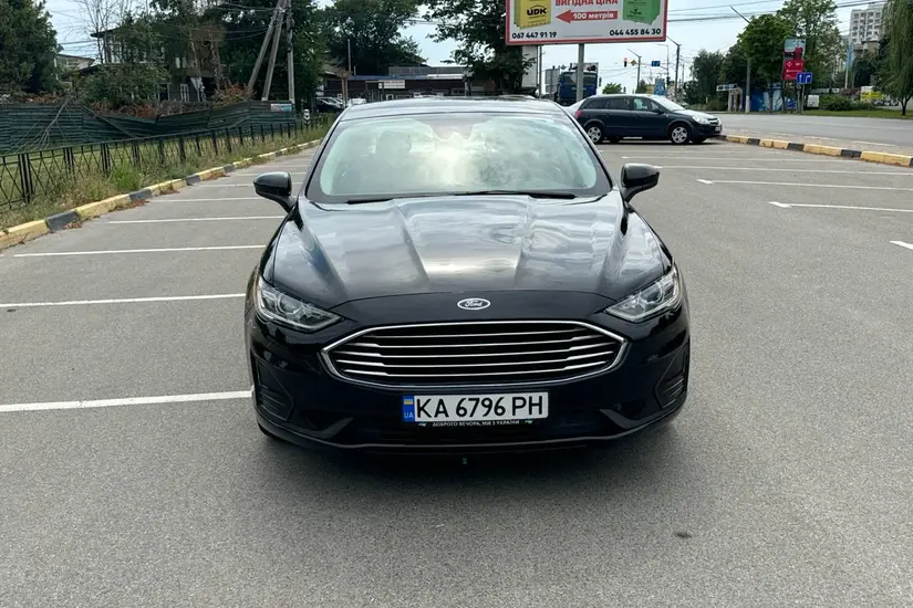 Ford Fusion Hybrid 