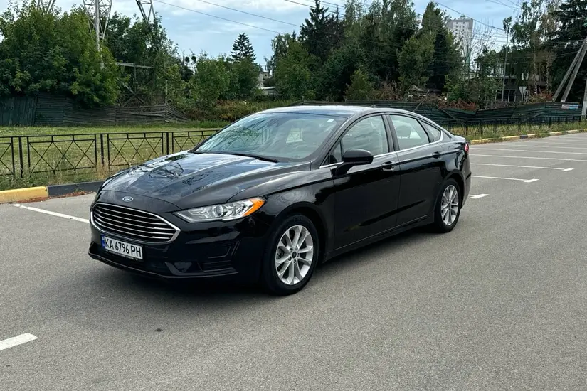 Ford Fusion Hybrid 