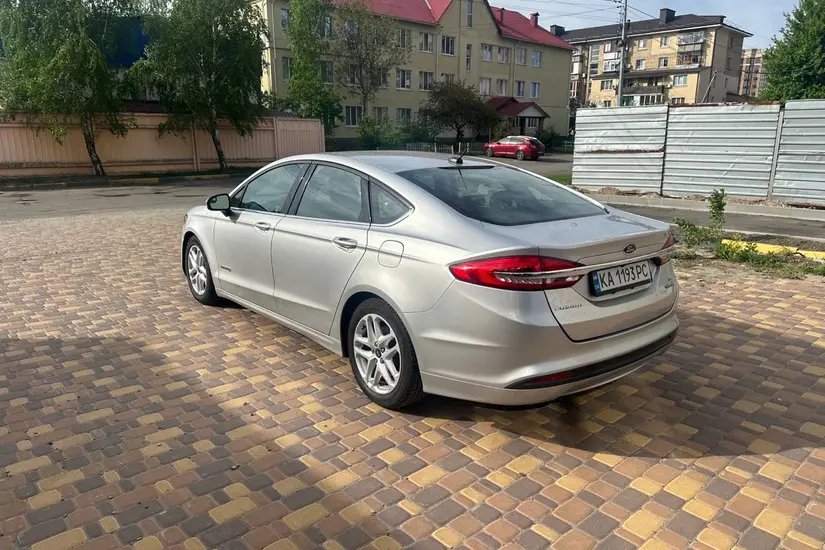 Ford Fusion
