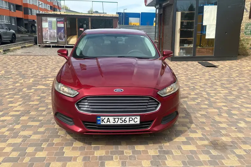 Ford Fusion Hybrid 