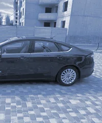Ford Fusion Hybrid 