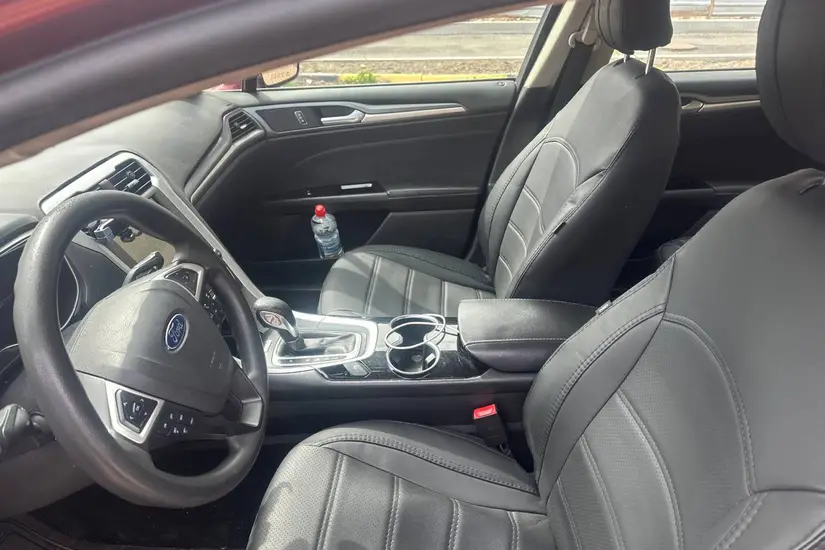 Ford Fusion Hybrid 