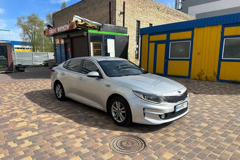 Kia K5