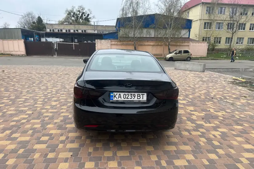 Hyundai Sonata 