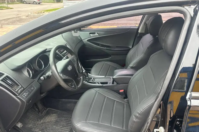 Hyundai Sonata 