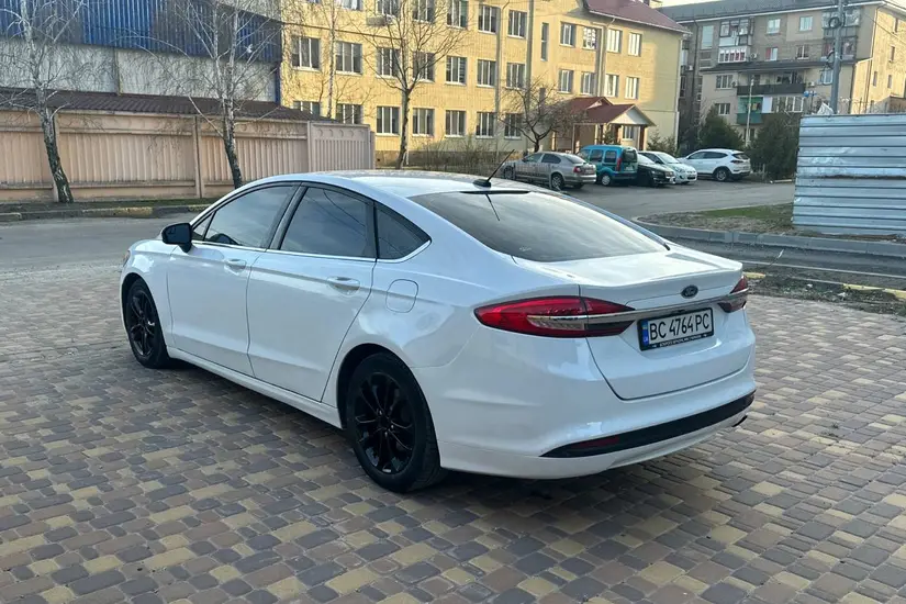 Ford Fusion Hybrid