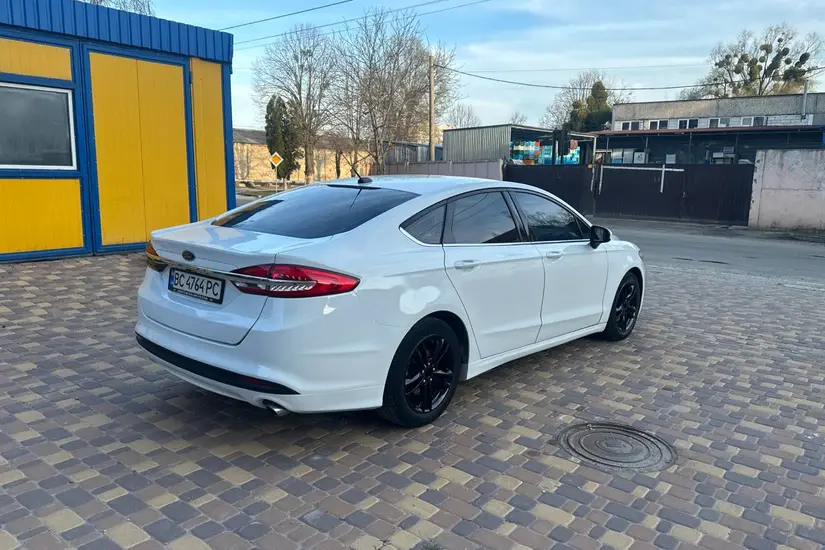 Ford Fusion Hybrid
