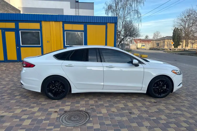 Ford Fusion Hybrid