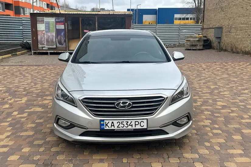 Hyundai Sonata  LF