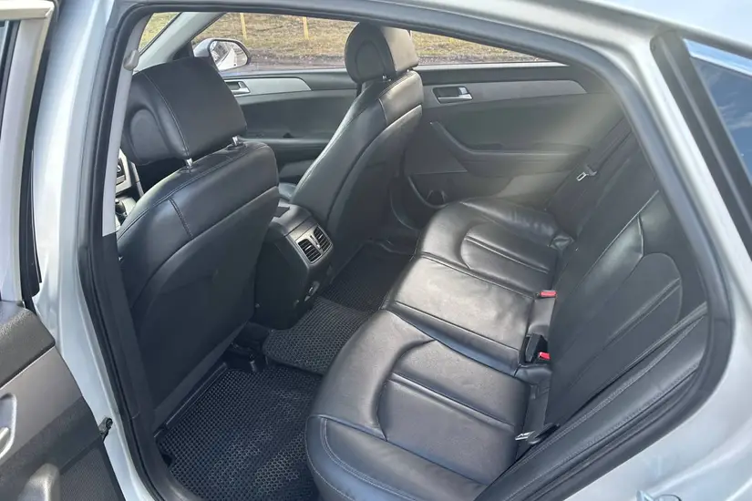 Hyundai Sonata  LF