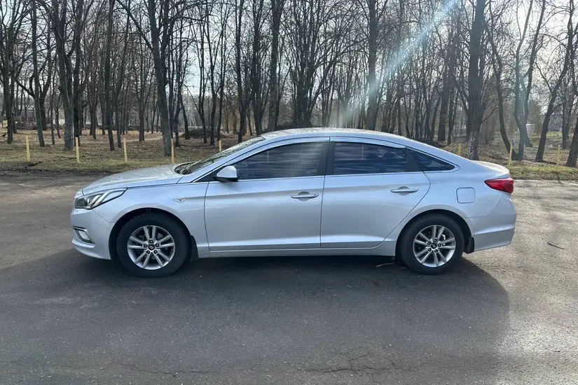 Hyundai Sonata  LF