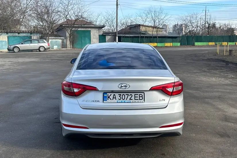 Hyundai Sonata  LF
