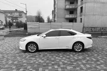 Lexus ES 300H
