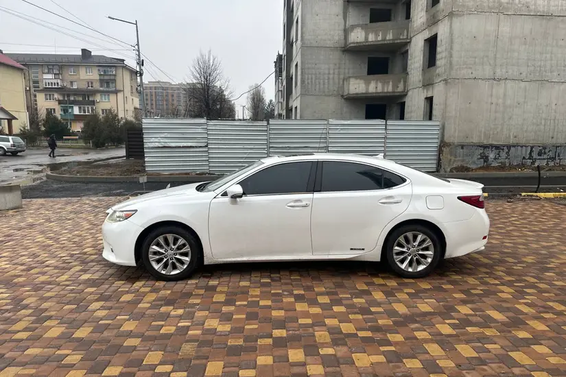 Lexus ES 300H