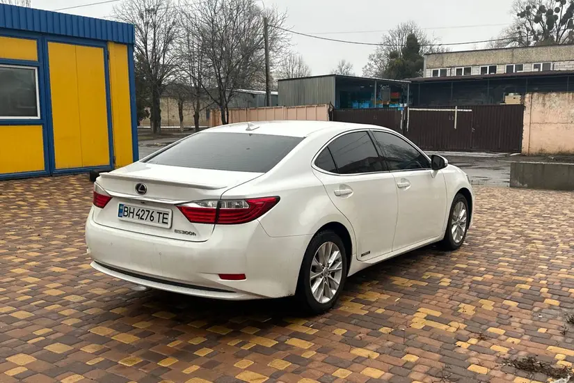 Lexus ES 300H