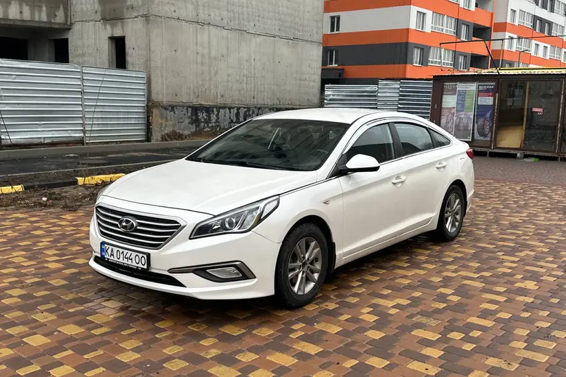 Hyundai Sonata
