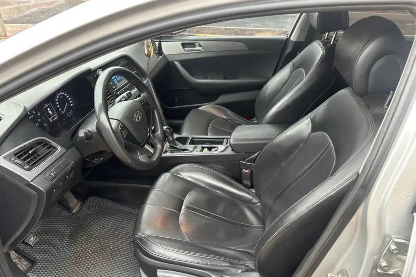 Hyundai Sonata  LF
