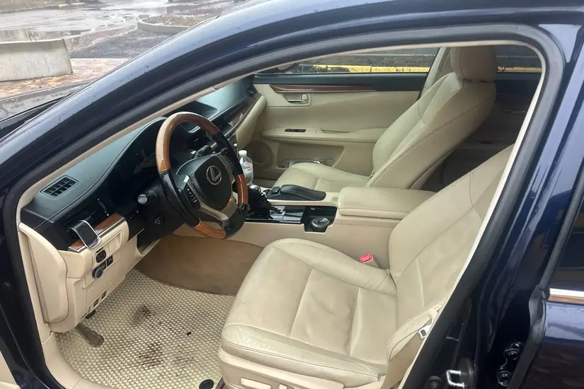 Lexus ES 300H