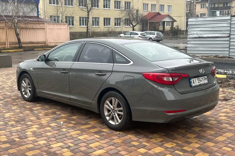 Hyundai Sonata
