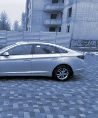 Hyundai Sonata  LF