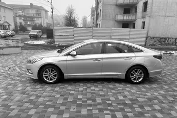 Hyundai Sonata  LF