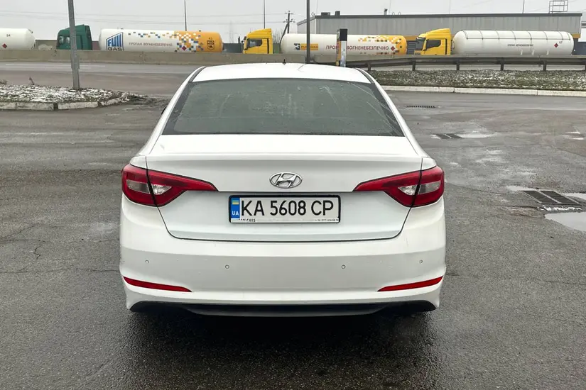 Hyundai Sonata  LF
