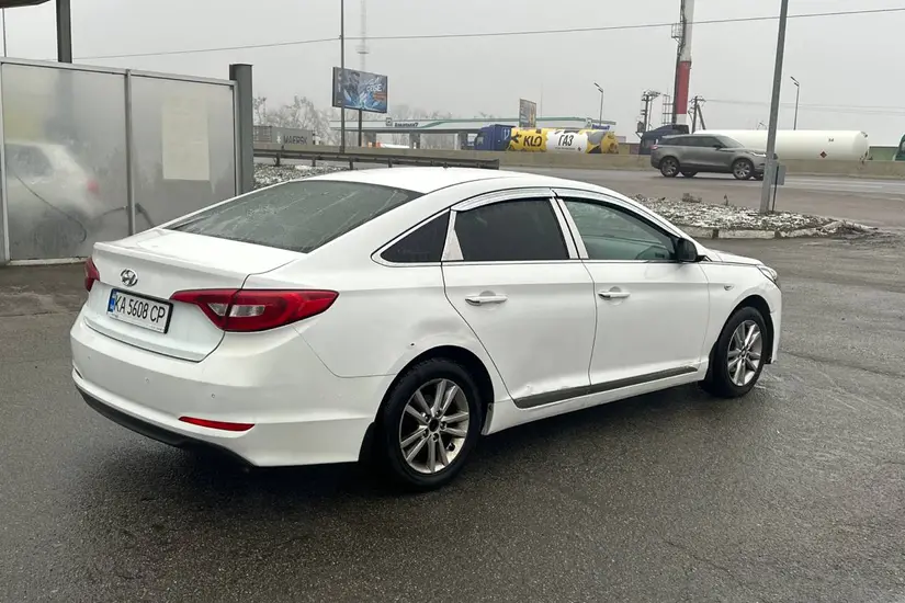 Hyundai Sonata  LF