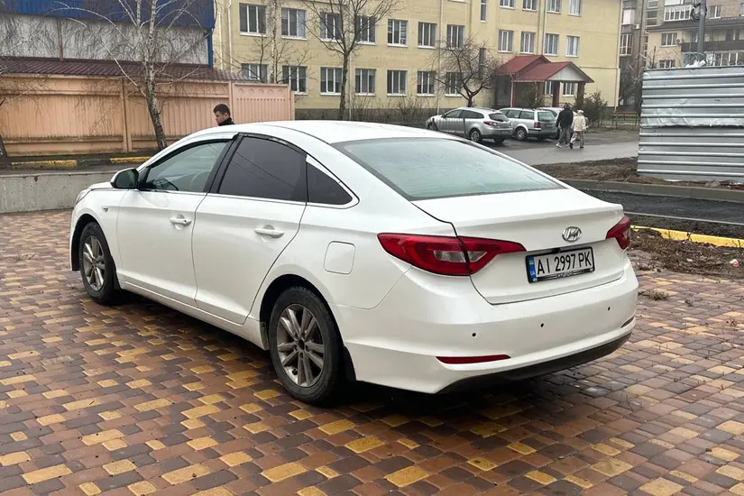 Hyundai Sonata  LF