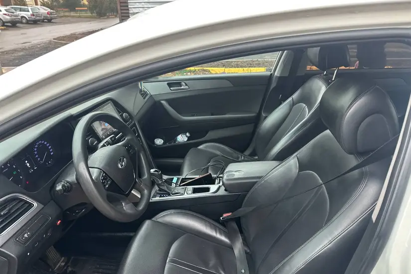 Hyundai Sonata  LF