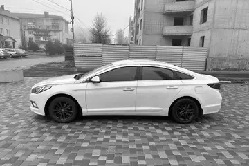 Hyundai Sonata  LF