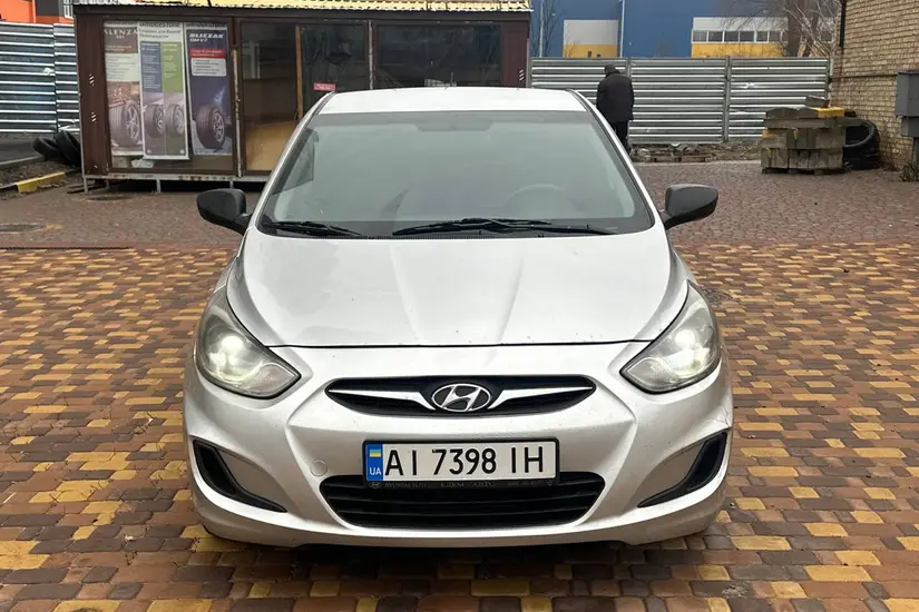 Hyundai Accent