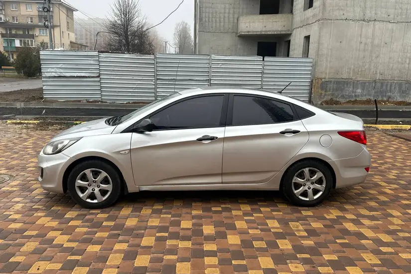Hyundai Accent