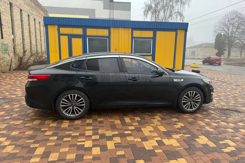 Kia K5