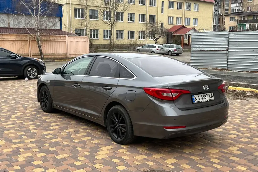 Hyundai Sonata  LF