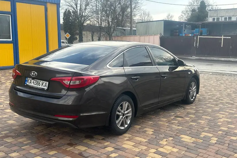Hyundai Sonata  LF
