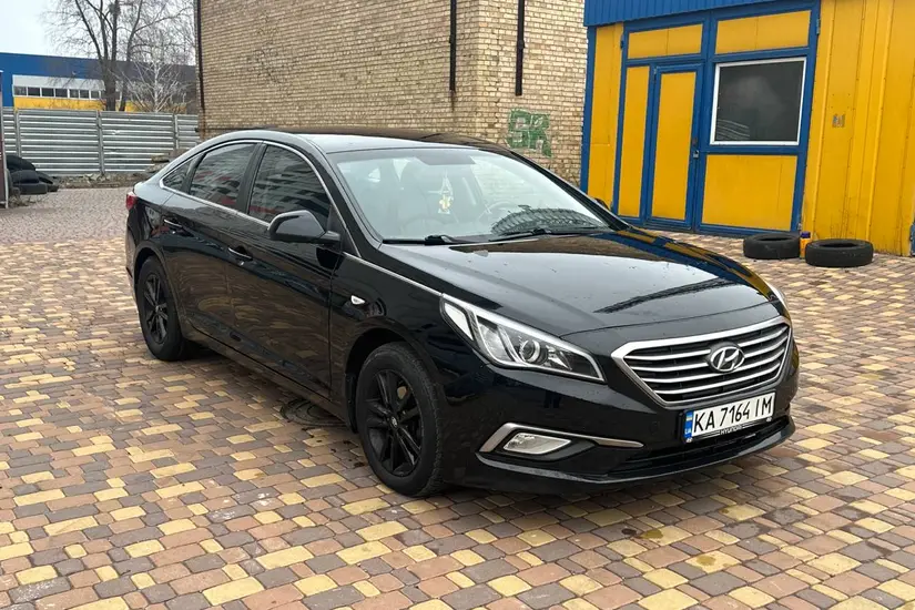 Hyundai Sonata  LF