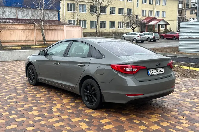Hyundai Sonata  LF