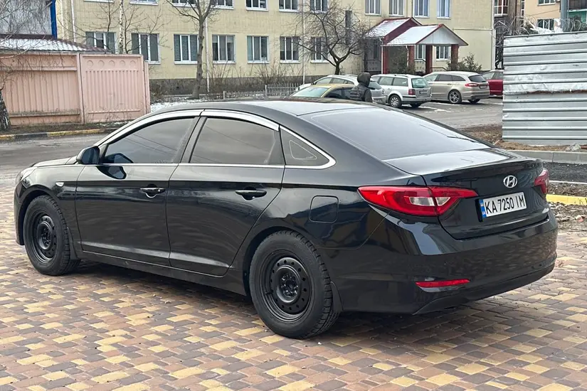 Hyundai Sonata  LF