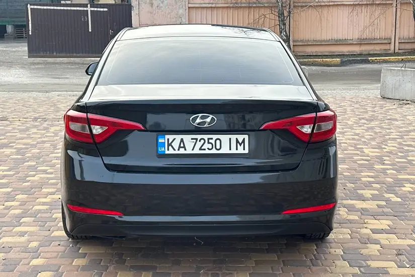 Hyundai Sonata  LF