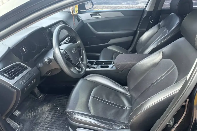 Hyundai Sonata  LF