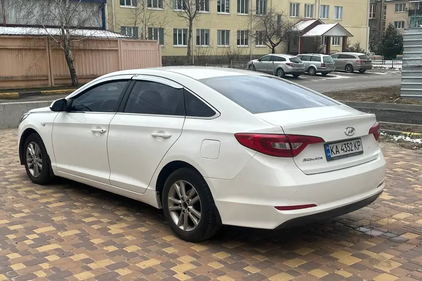 Hyundai Sonata  LF