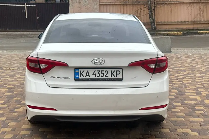 Hyundai Sonata  LF