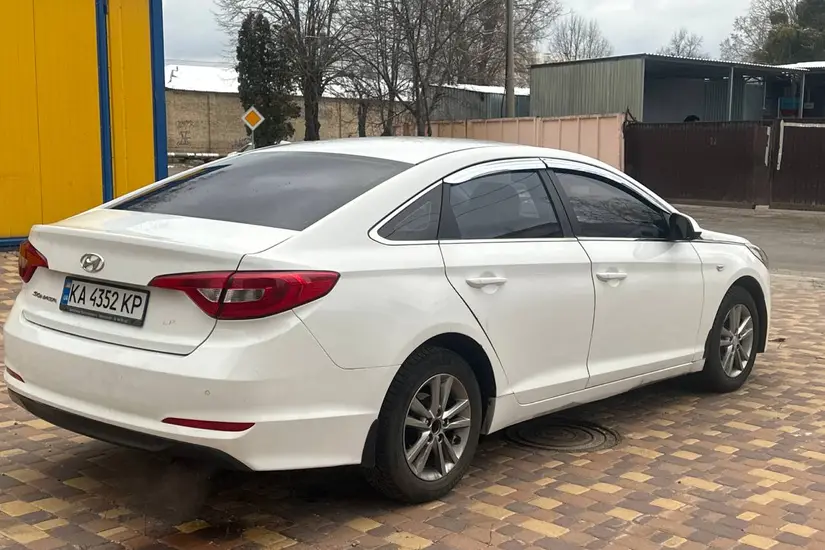Hyundai Sonata  LF