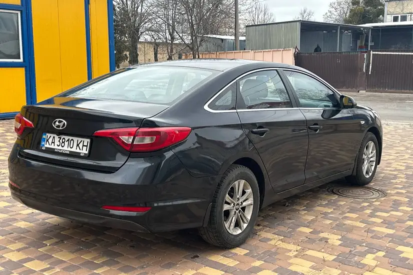 Hyundai Sonata  LF
