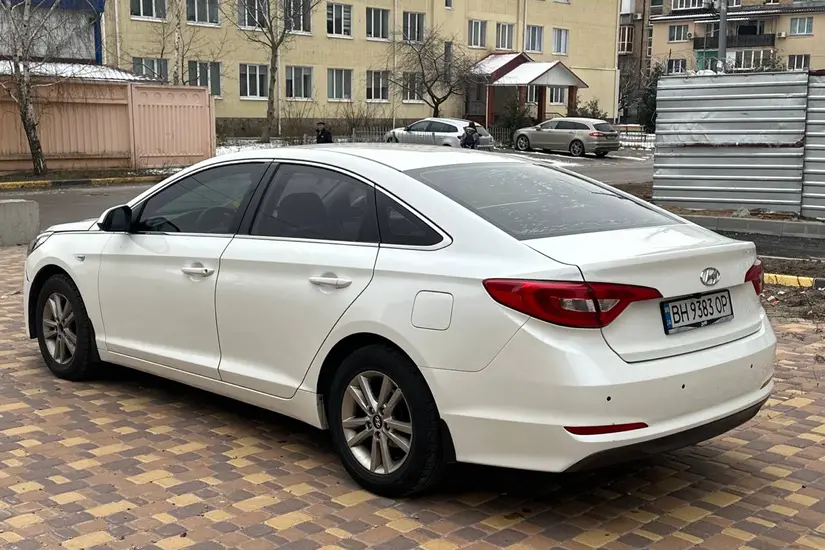 Hyundai Sonata  LF