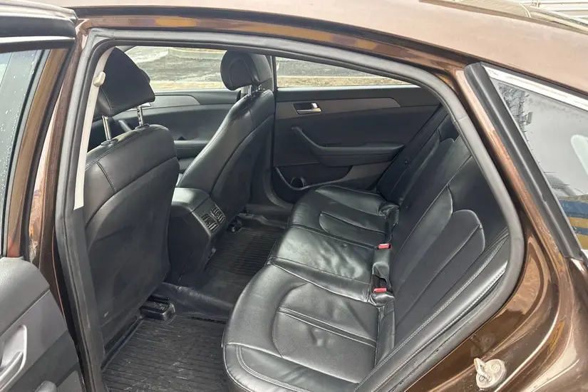 Hyundai Sonata  LF