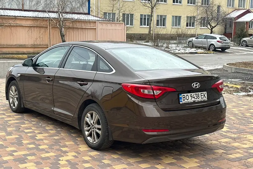 Hyundai Sonata  LF