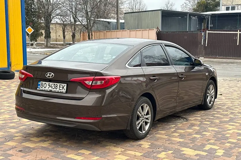 Hyundai Sonata  LF