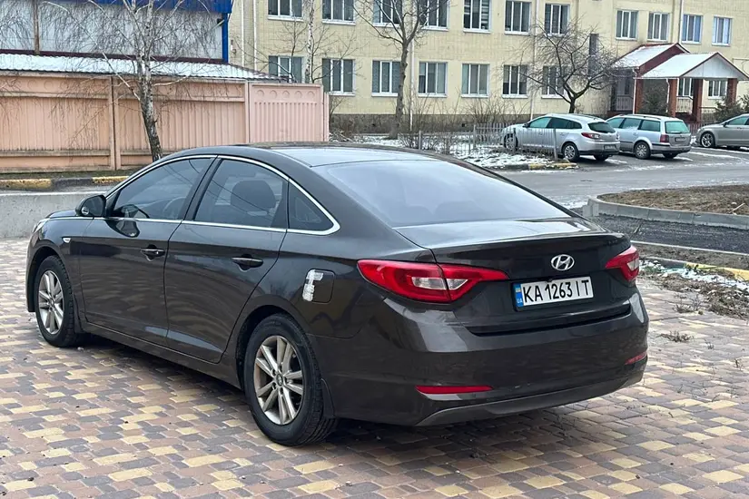 Hyundai Sonata  LF